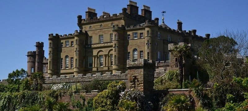 Photo of Culzean Castle.