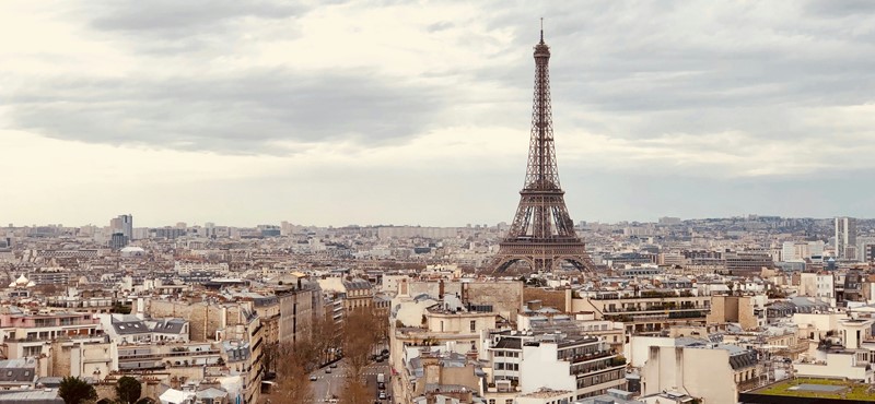 A photograph of the Paris skyline with the Eiffel Tower