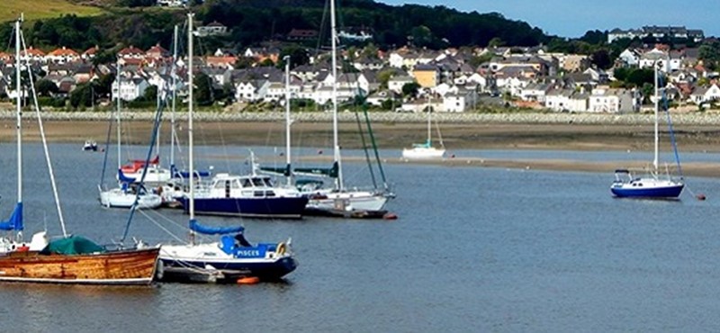 Photo of a harbour.