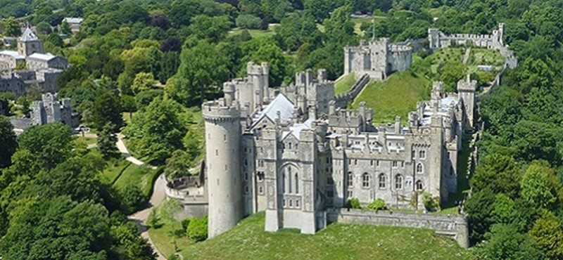 Photo of an old castle.