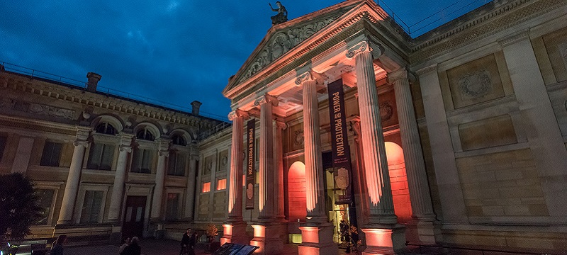 Ashmolean Museum.