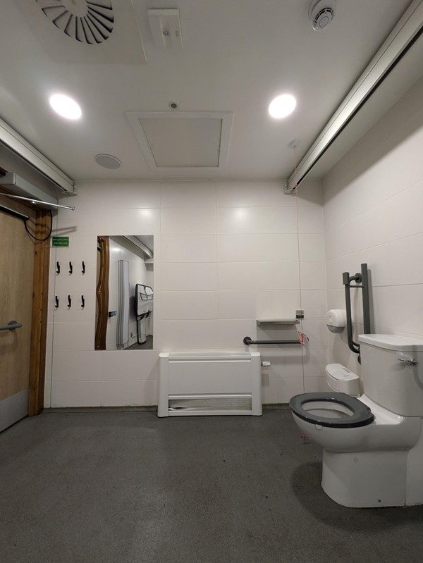 Image of the toilet in the Changing Places toilet