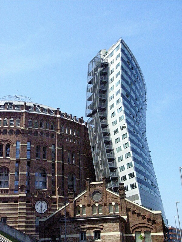 Gasometer B with modern extension