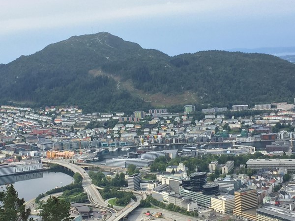 Fløibanen funicular