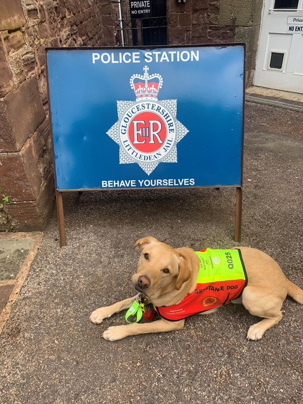 Police station sign saying "Behave Yourselves"