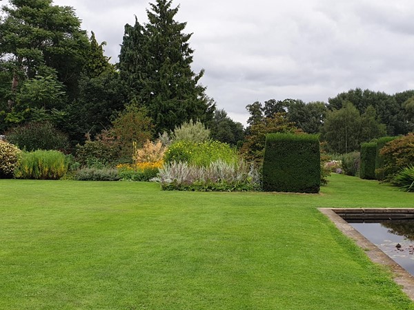 Picture of Waterperry Gardens