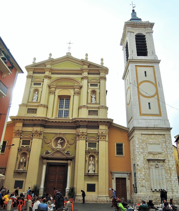 Main entrance, photo from a previous visit to the cathedral