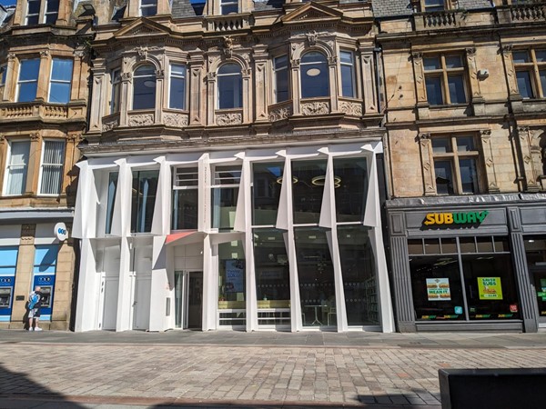 Image of Paisley Central Library exterior