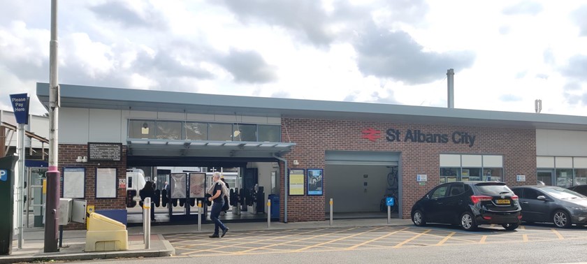 St Albans City Railway Station