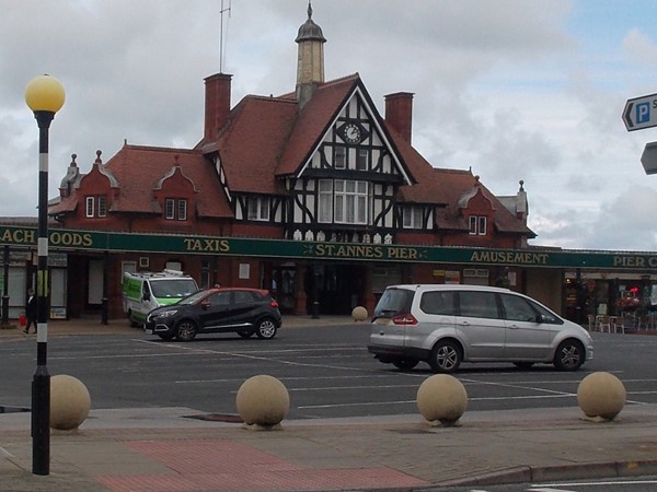 Picture of St Anne's Pier, Lytham Saint Annes