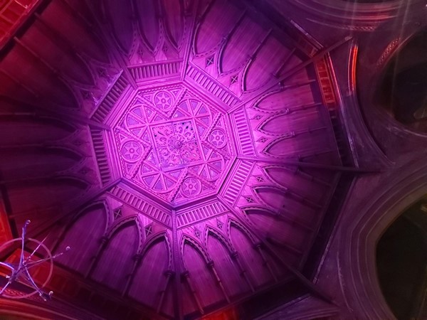 Image of Union Chapel ceiling