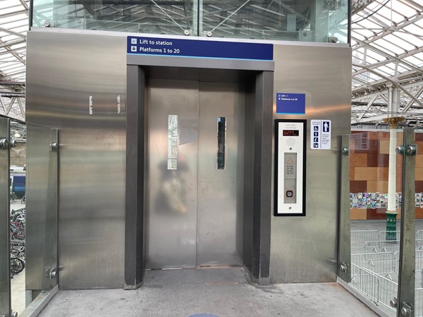 The station side lift at the Carlton Road accessible entrance