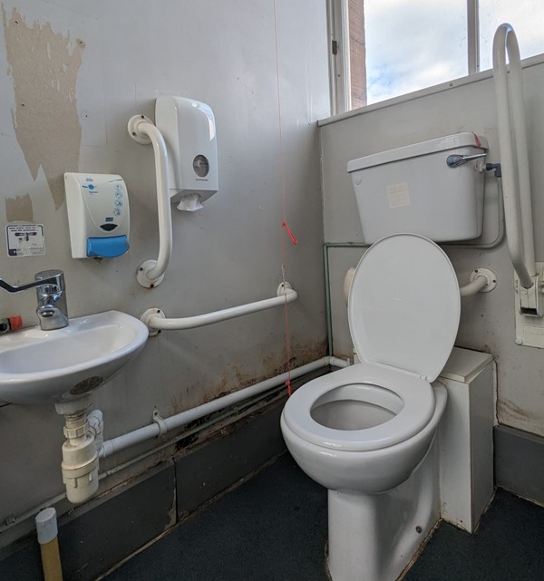 Image of Paisley Gilmour Street Railway Station accessible toilet