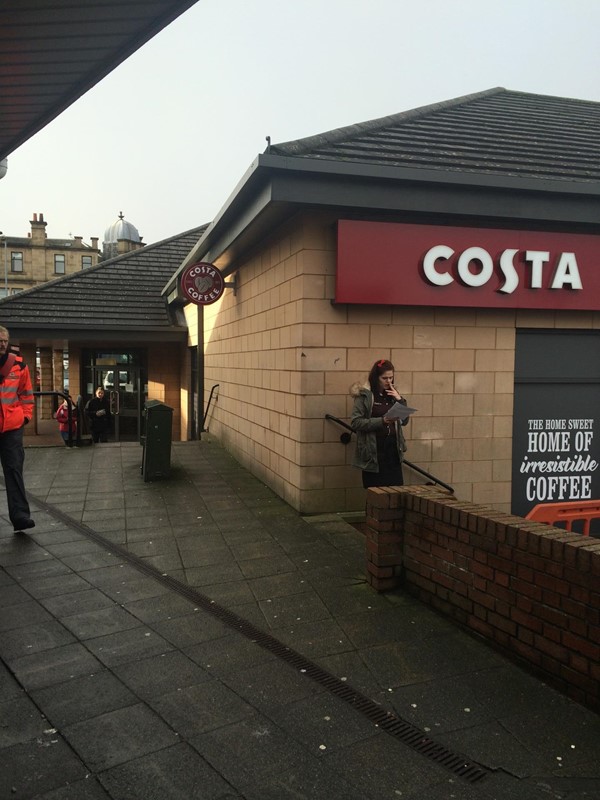 Costa, Falkirk