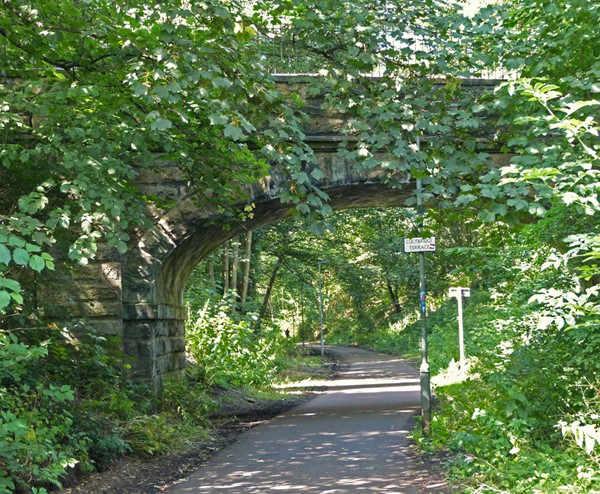 Picture of Roseburn Path - Roseburn to Craigleith - Edinburgh