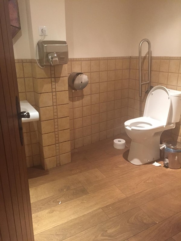 Picture of Panaderia D'Estacio - Accessible Toilet