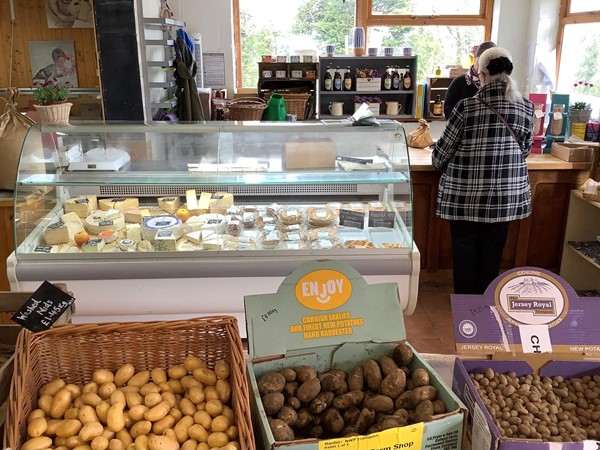 Picture of Wayside Farm Shop and Tearoom, Evesham