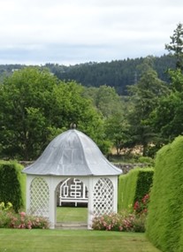 Drum Castle - Garden & Estate