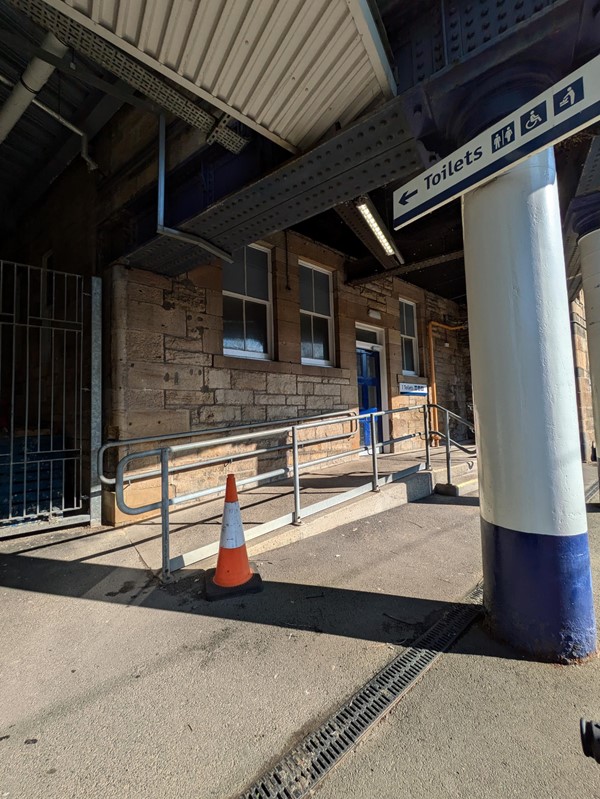 Image of ramp access to accessible toilet on Platform 1