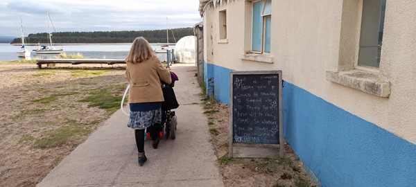 Travelling towards the restaurant