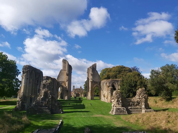 Picture of Glastonbury Abbey