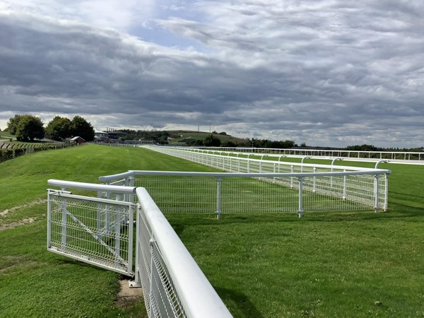 White track fencing