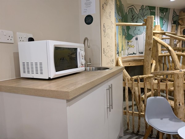 Image of microwave in the café