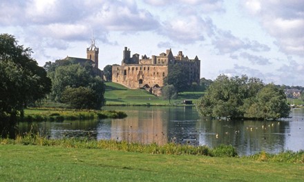 Linlithgow Palace and Peel