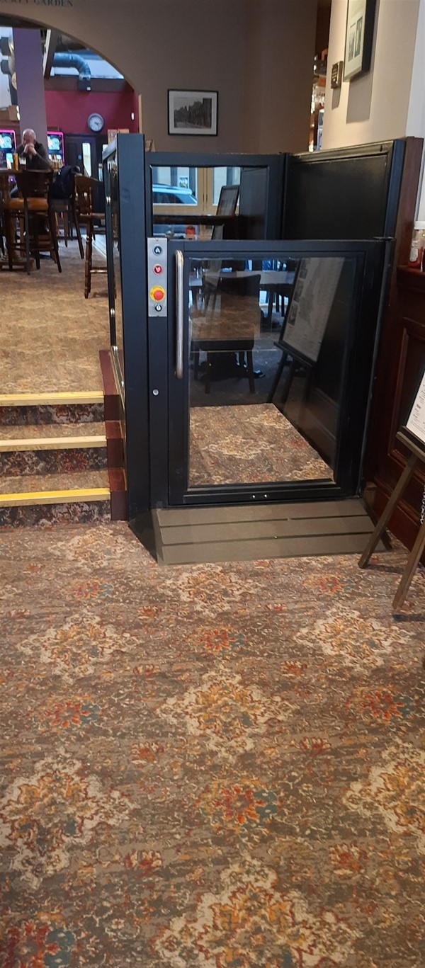 Image of a lift for a wheelchair