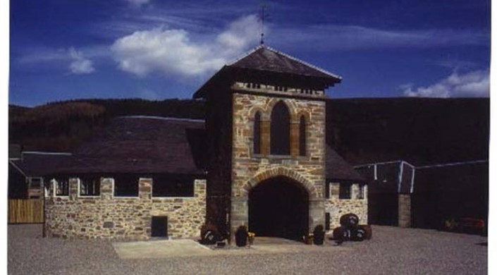 Menzies Steading at Castle Menzies Farm