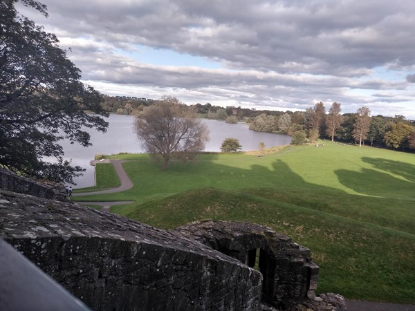 Picture of Linlithgow Palace and Peel