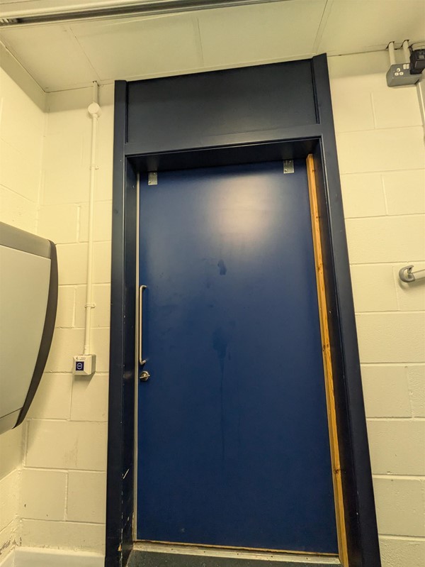 Image of door in Changing Places toilet