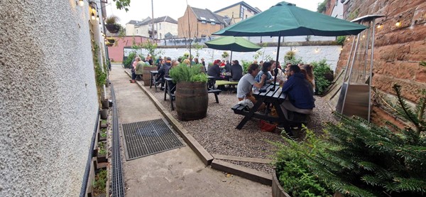 Image of the pub exterior