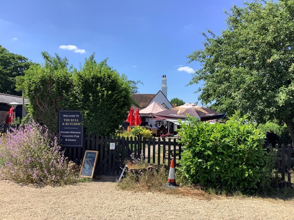 Picture of the gateway to the Bull & Butcher