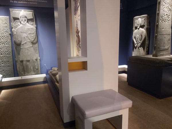 Image of a stool seat in the museum.