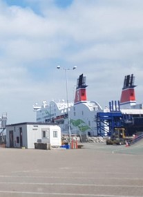 MS Stena Adventurer