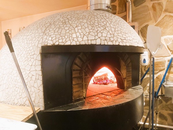 Pizza oven