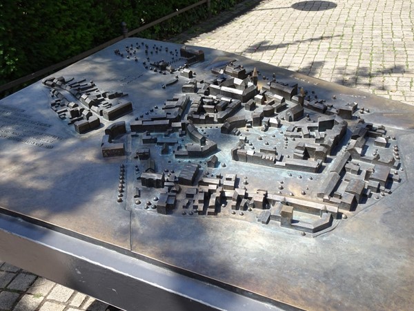 Tactile map of Köpenick Altstadt with captions in Braille