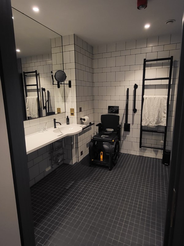 Accessible toilet in Hotel Brooklyn, Manchester