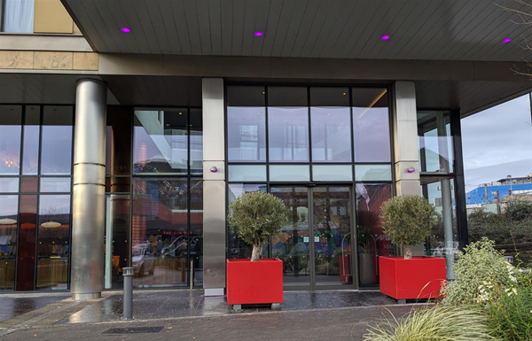 Image of entrance to to Crowne Plaza