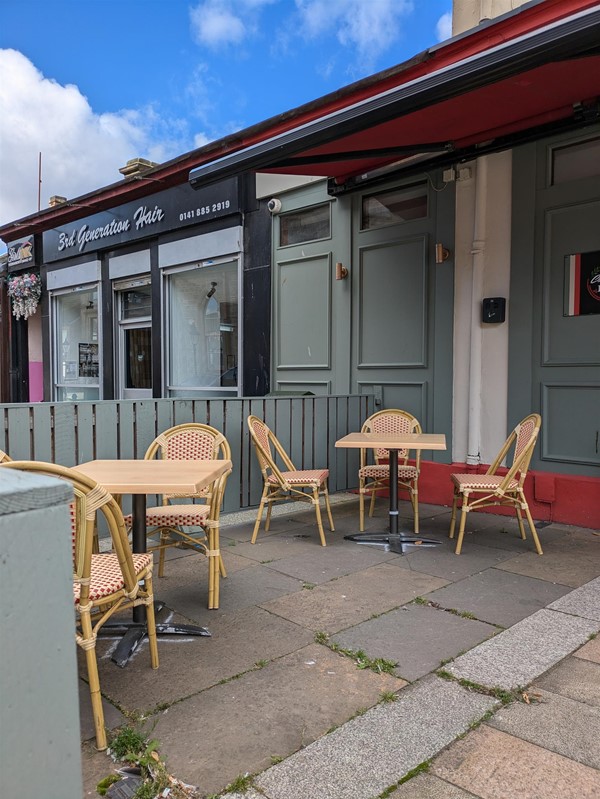 Image of the outside seating area