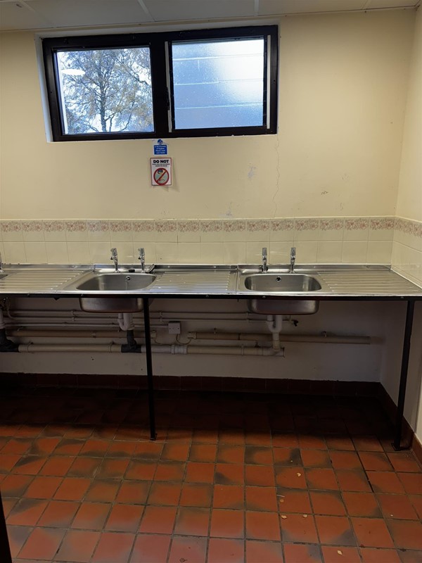 Dishwashing area