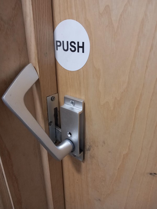 Image of a door handle on a door