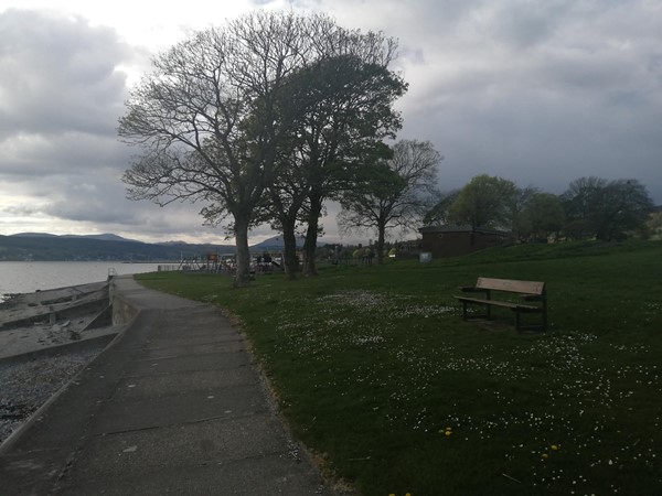 Trees and green area at Helensburgh Seafront
