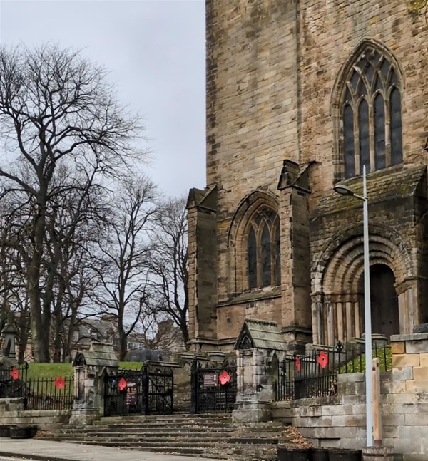 Image of chuch at Pittencrieff Park