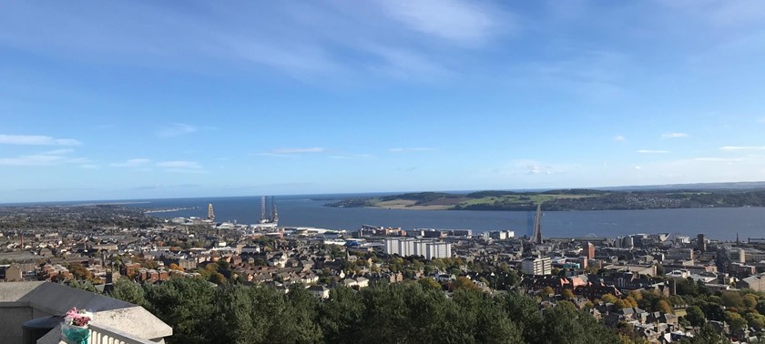 Dundee Law