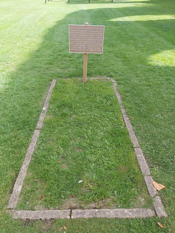 Picture of Glastonbury Abbey