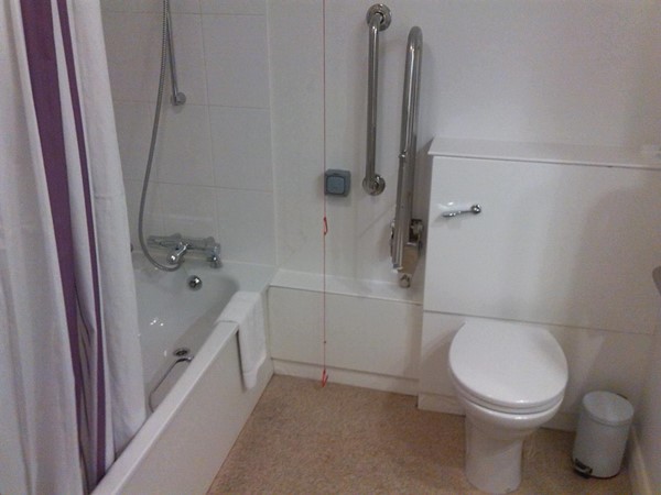 Picture of Premier Inn Excel Centre - Shower