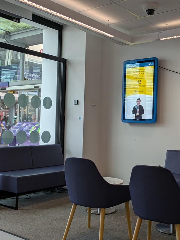 image of seating area in accessibility lounge