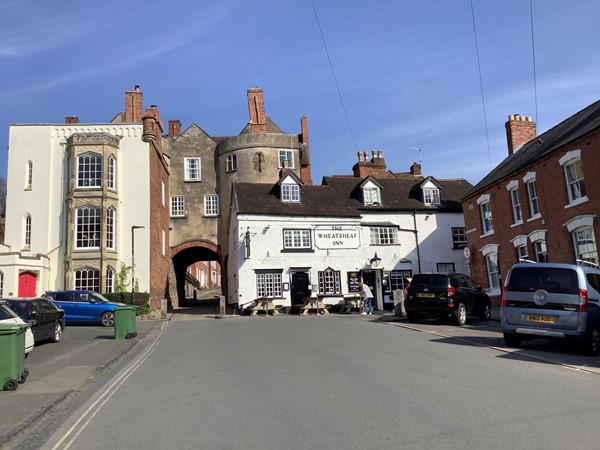 Picture of a town square